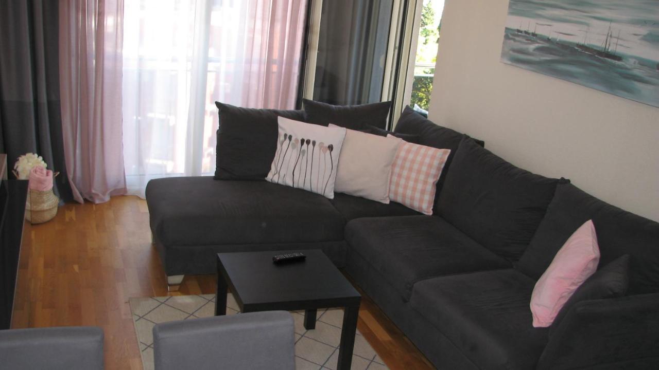 Apartments B&S Lux Budva Exteriör bild