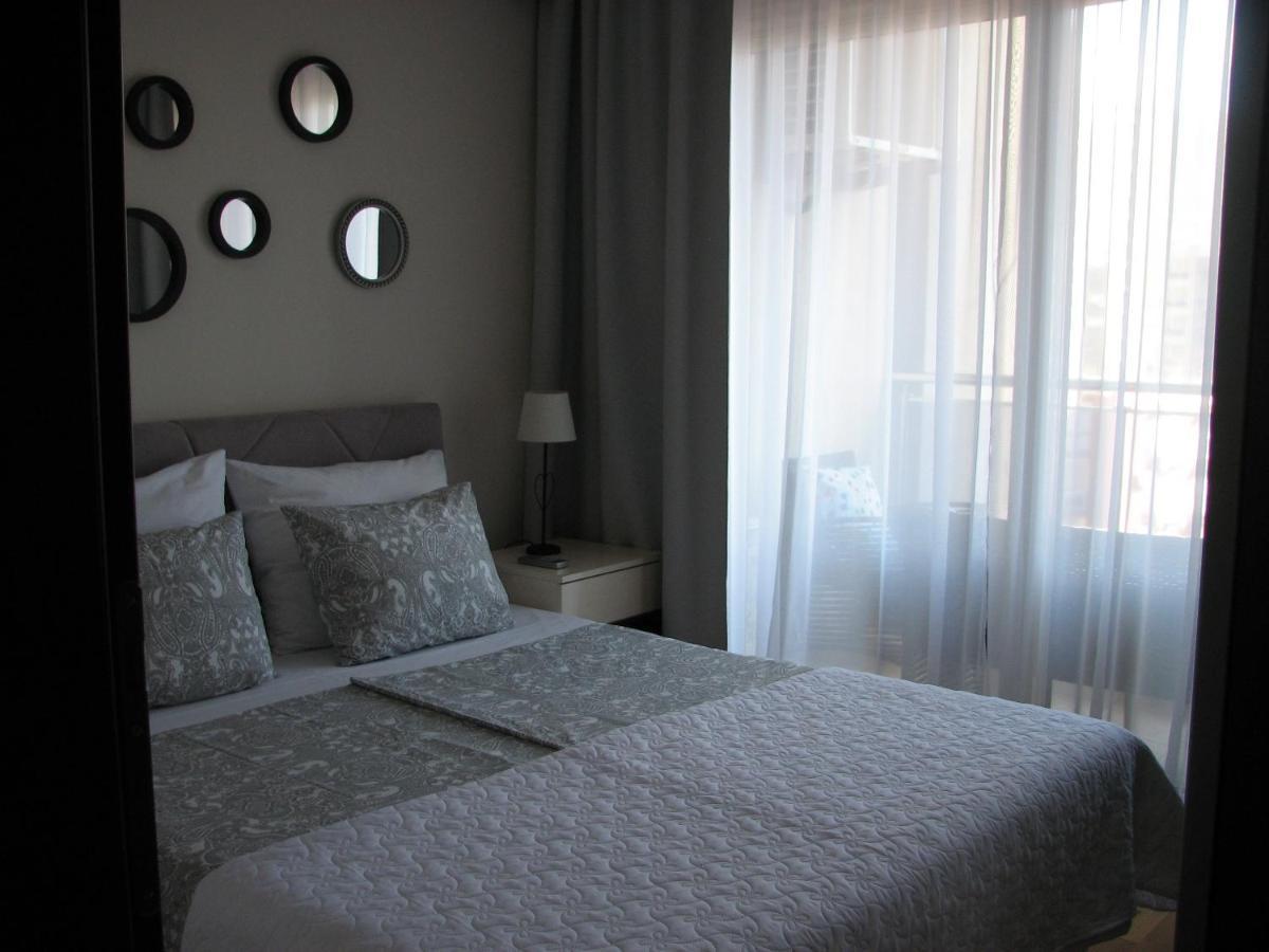 Apartments B&S Lux Budva Exteriör bild