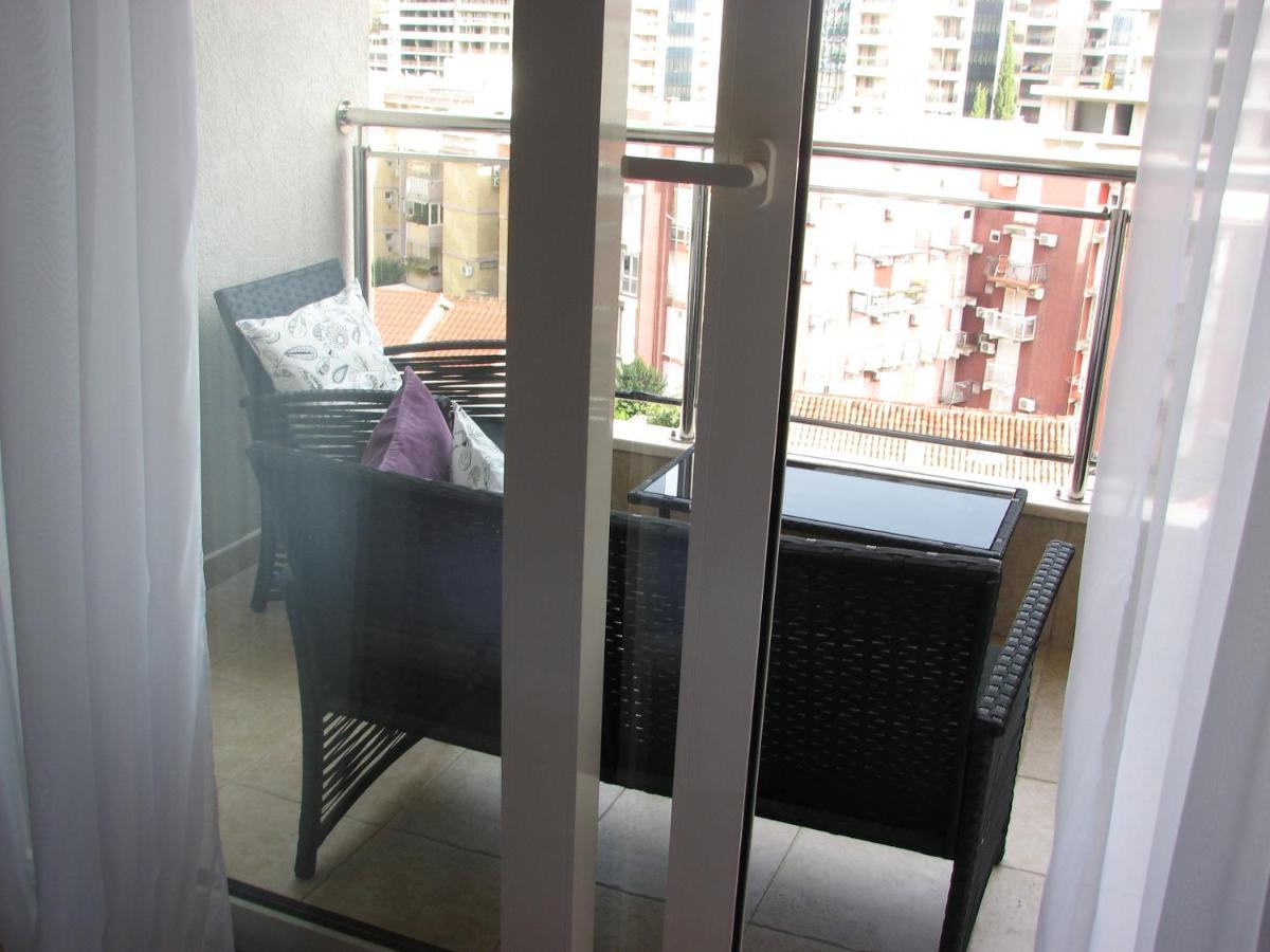 Apartments B&S Lux Budva Exteriör bild