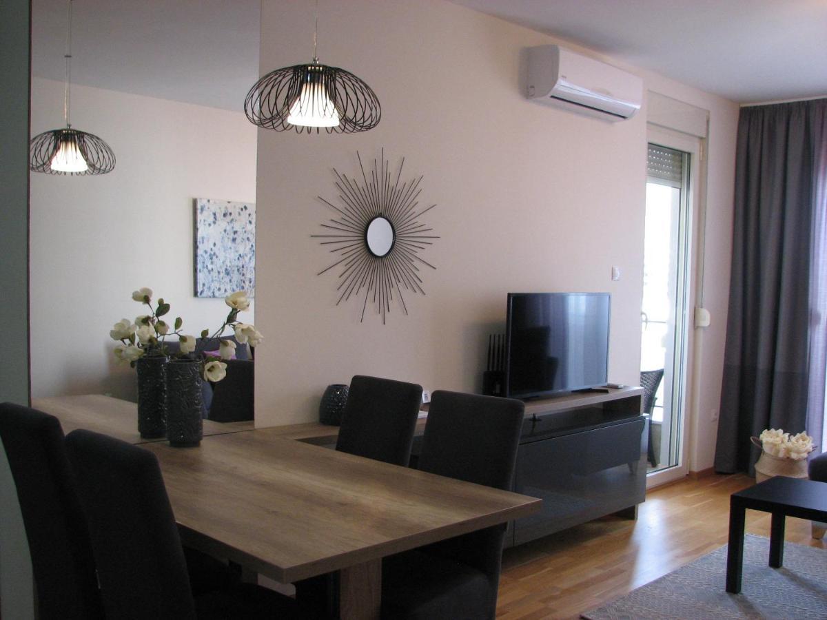 Apartments B&S Lux Budva Exteriör bild